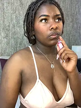 KarinaFlowers  online show from 10-28-25, 12:09