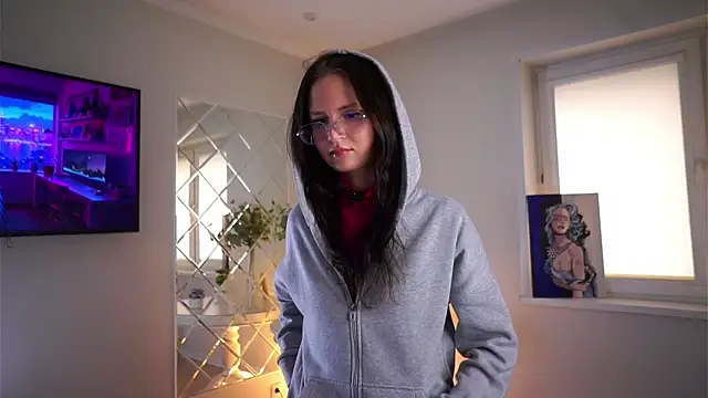 MarcyFrazee online show from 10-14-25, 03:07