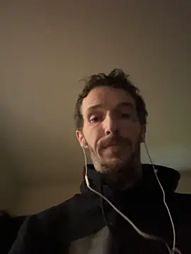 Snapshot of daddysway123 chatting on 10-07-25, 02:25 daddysway123 online show from 10-07-25, 02:25