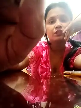 Snapshot of Megla879 chatting on 11-05-25, 01:16 Megla879 online show from 11-05-25, 01:16