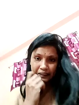 Snapshot of Megla879 chatting on 11-07-25, 01:49 Megla879 online show from 11-07-25, 01:49