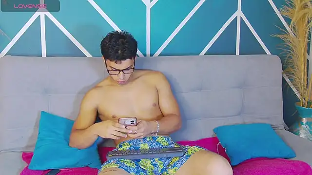 Stefano Calle online show from 11-21-25, 12:15