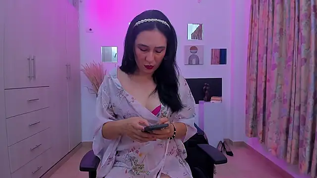 anna maya77 online show from 10-12-25, 03:38