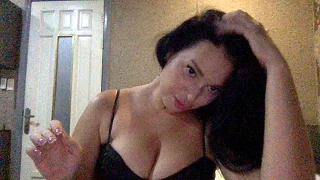 Fayronna online show from 03-08-26, 06:34