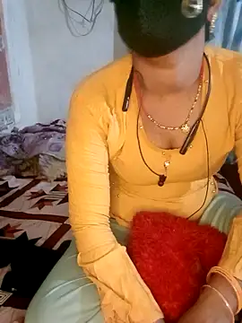 Sexy Riya Bhabhi online show from 10-21-25, 03:57