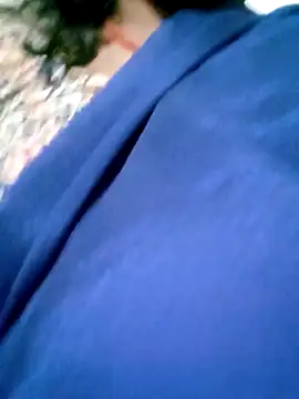 Sexy Riya Bhabhi online show from 11-25-25, 06:57