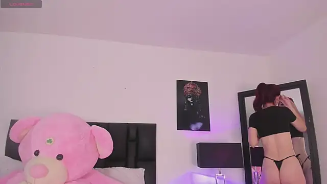 SaradaParker online show from 03-20-26, 02:44