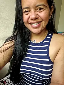 Snapshot of Miss__kendra_ chatting on 12-01-25, 02:22 Miss kendra online show from 12-01-25, 02:22