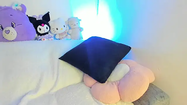 LucieAngels online show from 04-29-26, 10:08