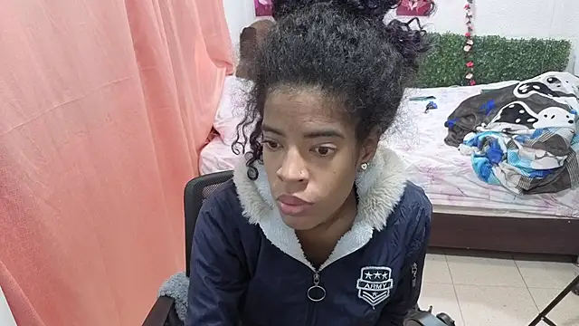 thianahorny online show from 07-17-26, 01:07