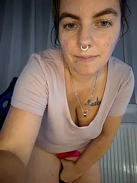 Snapshot of GeilesLuder36 chatting on 10-14-25, 07:03 GeilesLuder36 online show from 10-14-25, 07:03