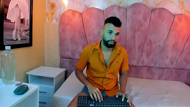 onlymen2025 online show from 10-10-25, 11:53