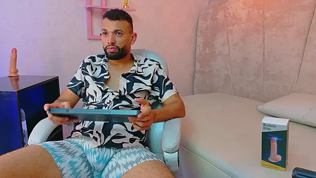 onlymen2025 online show from 11-07-25, 07:47