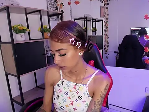 KarlaSlutSkinny   online show from 11-13-25, 03:55