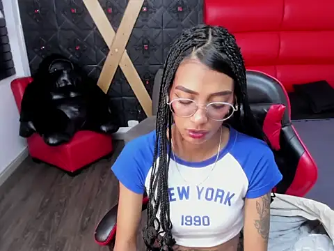 KarlaSlutSkinny   online show from 05-15-26, 08:27