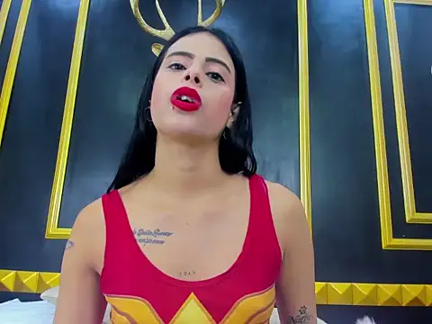 Snapshot of laura_maite_ chatting on 12-04-25, 12:03 laura maite online show from 12-04-25, 12:03