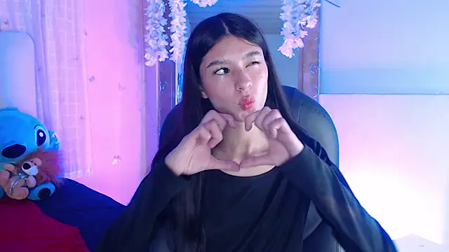 SweetRenata  online show from 02-19-26, 12:23