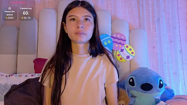 SweetRenata  online show from 04-27-26, 01:31