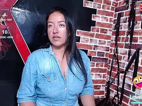 candy mia 1 online show from 10-08-25, 10:29