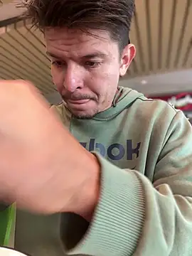 Nick Juniorr online show from 10-10-25, 09:03