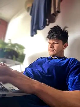 Nick Juniorr online show from 10-19-25, 05:46