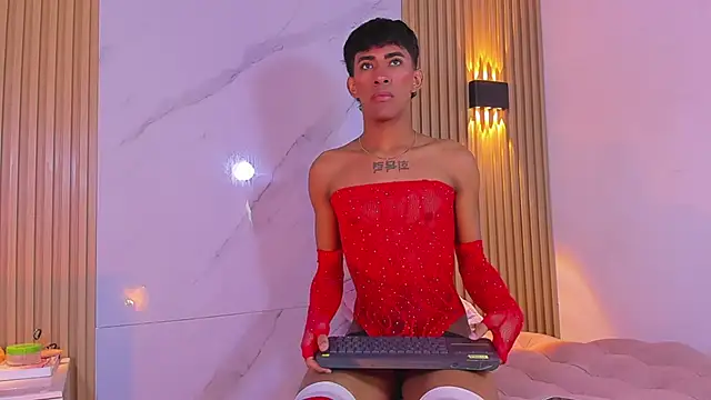 Snapshot of Ethan_thouse chatting on 11-16-25, 07:08 Ethan thouse online show from 11-16-25, 07:08