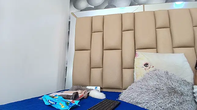 hannah teehn online show from 11-28-25, 07:05