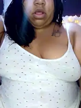 Snapshot of AprilBelmore chatting on 11-04-25, 03:38 AprilBelmore online show from 11-04-25, 03:38