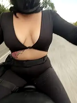 Scarlet Aura online show from 11-09-25, 09:24