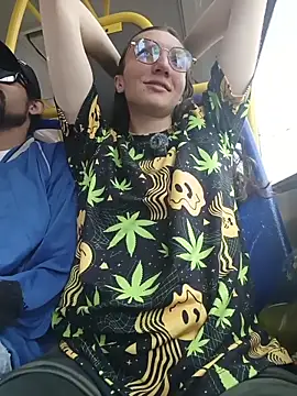 Snapshot of Lucy_colee chatting on 11-14-25, 07:01 Lucy colee online show from 11-14-25, 07:01