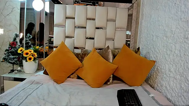 kaorybliss online show from 12-22-25, 05:21