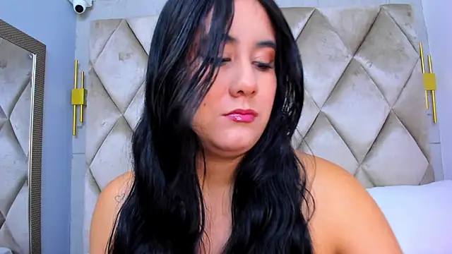 GabyParker  online show from 07-25-26, 01:08