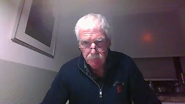 super-snoopy online show from 12-04-25, 05:10