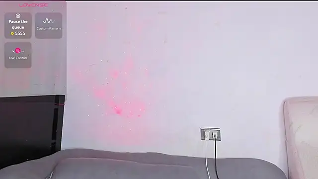 Nyxaraa online show from 11-14-25, 08:29