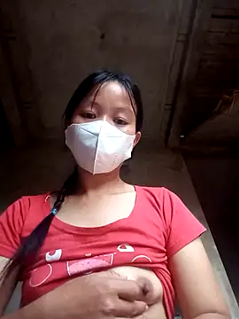 Snapshot of Han-han123 chatting on 10-18-25, 02:25 Han-han123 online show from 10-18-25, 02:25