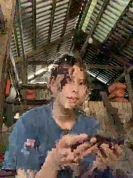 Snapshot of Han-han123 chatting on 10-21-25, 05:08 Han-han123 online show from 10-21-25, 05:08