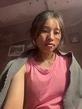 Snapshot of Han-han123 chatting on 11-02-25, 09:06 Han-han123 online show from 11-02-25, 09:06