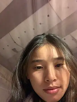 Snapshot of Han-han123 chatting on 11-22-25, 10:31 Han-han123 online show from 11-22-25, 10:31