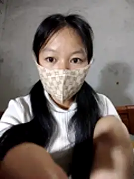 Snapshot of Han-han123 chatting on 12-04-25, 09:23 Han-han123 online show from 12-04-25, 09:23