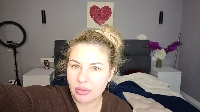 Passion-Blondy online show from 03-12-26, 07:42