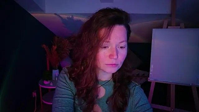 AuroraBorealis   online show from 11-18-25, 06:40