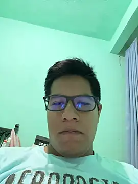 Lukein23 online show from 07-09-26, 07:12