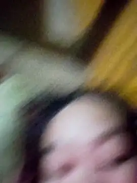 Snapshot of gio-thu chatting on 10-23-25, 02:27 gio-thu online show from 10-23-25, 02:27