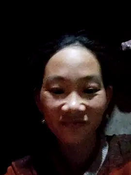 Snapshot of gio-thu chatting on 11-04-25, 02:16 gio-thu online show from 11-04-25, 02:16