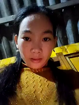 Snapshot of gio-thu chatting on 11-22-25, 01:21 gio-thu online show from 11-22-25, 01:21