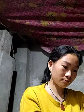 gio-thu online show from 03-23-26, 01:48