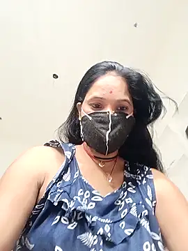 Snapshot of Cuty_tanya chatting on 04-23-26, 01:46 Cuty tanya online show from 04-23-26, 01:46