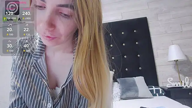 Snapshot of Ella_Lizzie chatting on 11-03-25, 06:53 Ella Lizzie online show from 11-03-25, 06:53