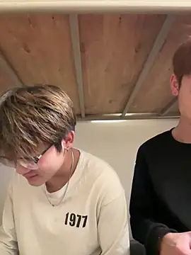 KK-cuteboy online show from 12-05-25, 10:46