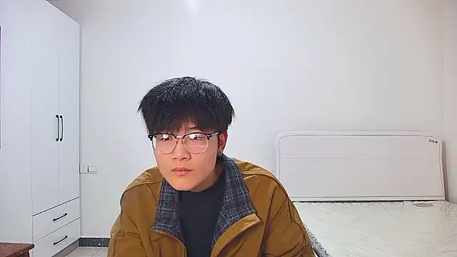 KK-cuteboy online show from 05-08-26, 11:26
